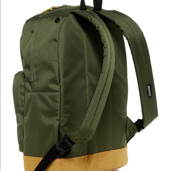 Steve Madden men’s Olive Backpack - Picture 3 of 3